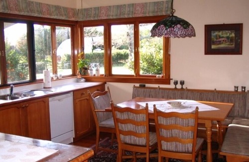Awakeri Other | Tranquil Farmhouse Getaway - 10 Min Drive to Town