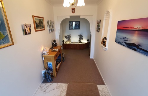 Tikitere House | Tranquil in Rotorua, Lifestyle home,