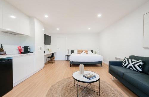 South Launceston House | Tree Top Treasure Itas