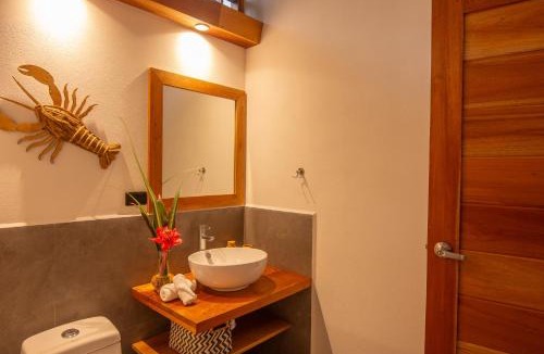 Chiguata House | Tres Lodge Villa - Shared Pool - Natural Setting