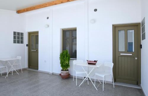 Kimolos Apartment | Tressos Maisons
