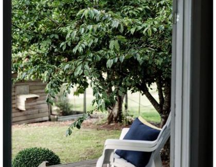 North Lilydale House | Tumbledown Barnhouse