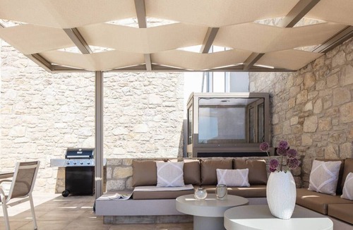 Zerviana House | Twin Villas, pool, sea view, BBQ, luxury, quiet