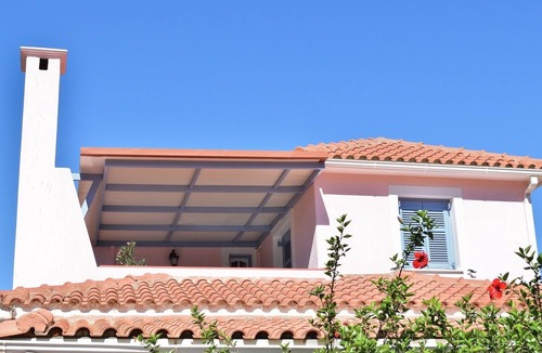 Lassi Villa | Tzivras Three-Bedroom Villa
