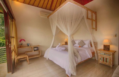 Penestanan Villa | Umah Kemuning Near Central Ubud Bali