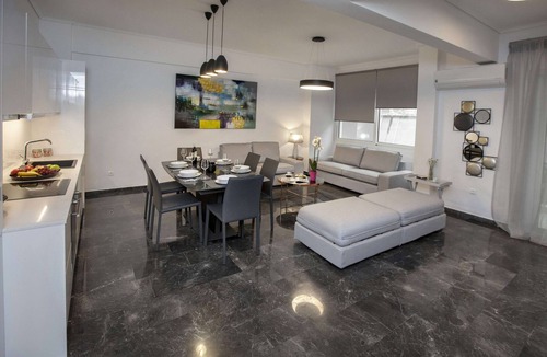 Koukaki Apartment | Unique Apartment near Acropolis by GHH