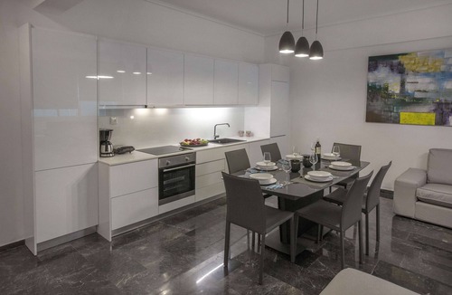 Koukaki Apartment | Unique Apartment near Acropolis by GHH