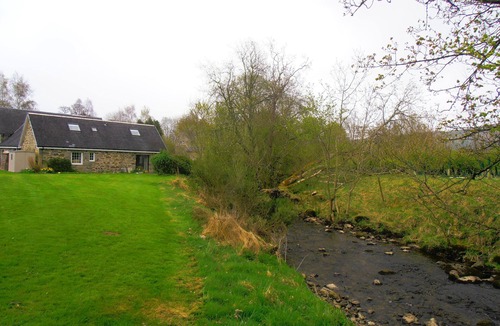Aberfeldy Cottage | Unique Character Cottage, Peaceful Rural Setting. 1 of 2 lets6510949 for|Reviews