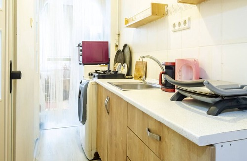 Cihangir Apartment | Unique Flat 8 min to Istikal Ave in Cihangir