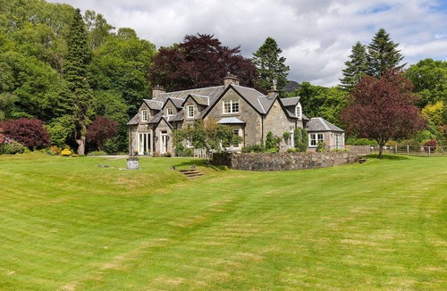 Strathblane House | Unique Scottish Victorian Country House In The Trossachs/Loch Lomond-6 bedrooms