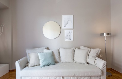 Pangrati Apartment | UPSTREET Urban Chic 1BD Apartment- Hilton area