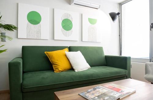 Xanthi Apartment | Urban Downtown Suite Xanthi 2BR - Meno Homes 4