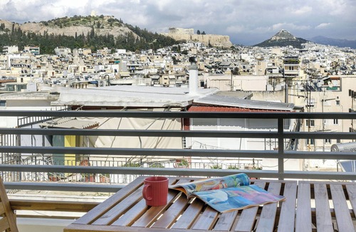Kallithea Apartment | Urban Oasis with Acropolis Views by GHH