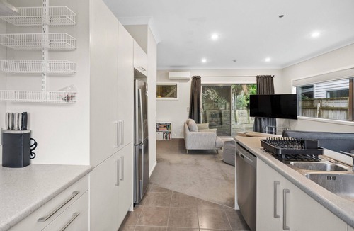 Johnsonville House | Urban Sanctuary - Johnsonville Holiday Home