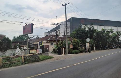 Rendeh Hotel | Urbanview Hotel Mutiara Persada Syariah Majalengka by RedDoorz