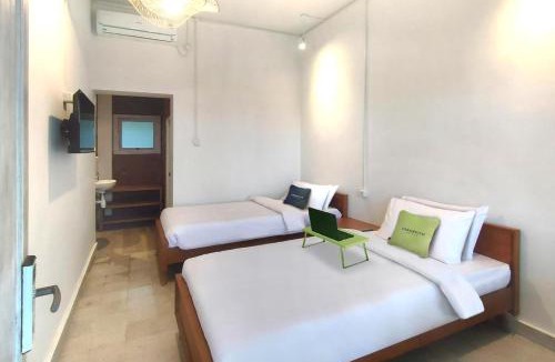 Tretes Hotel | Urbanview Wisma Nirwana Tretes near Cimory Prigen