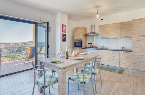 Badolato Apartment | Vacation apartment in a villa in a residential area in Badolato, in the province of Catanzaro.