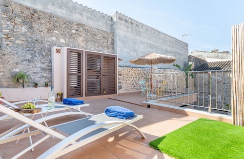 Petra House | Vacation Home Cas Solleric with Pool, Balcony, A/C & Wi-Fi