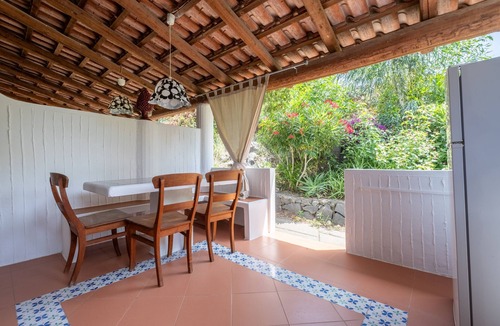 Vulcanello House | Vacation Home "Jerà 77 Vista Giardino" with Private Terrace