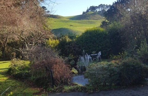 Rotorua Apartment | Valley Hideaway, peaceful and quiet. No Vape no Smoking property