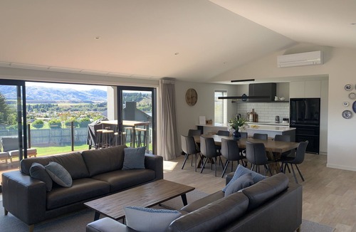 Albert Town House | ValleyView-Wanaka - Your Luxury Escape in Wanaka