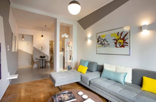 Makrigianni Apartment | Veikou2 in Athina with 2 bedrooms and 1 bathrooms