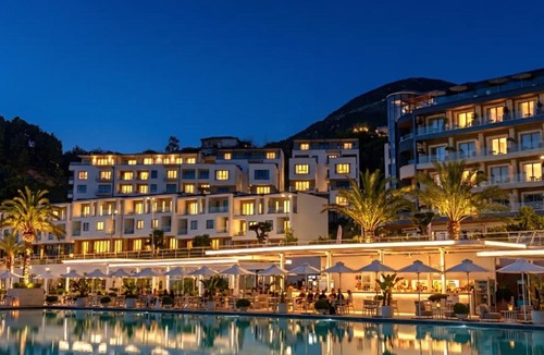 Vlore Apartment | Velaris Apartments 101