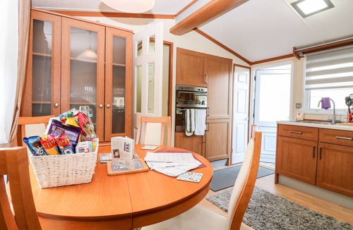 Jedburgh Cottage | VENDEE 101 MAIN, pet friendly, with a garden in Ancrum