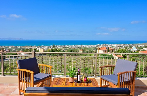 Vathianos Kampos Villa | Ventana Al Mar! A stunning villa with sea views!
