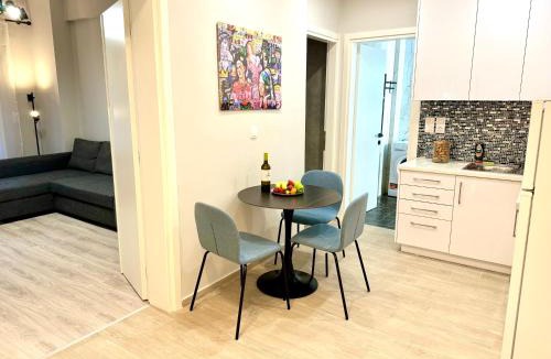 Platia Viktorias Apartment | Victoria Secret Suite greendom
