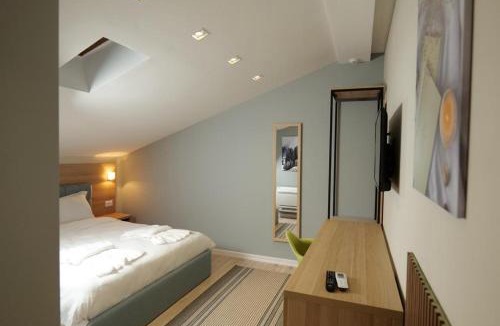 Korce Hotel | Vila Muslli