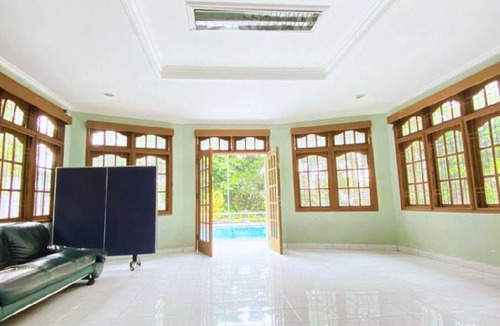Megamendung Villa | Villa ∙ 4 bedrooms ∙ 30 guests