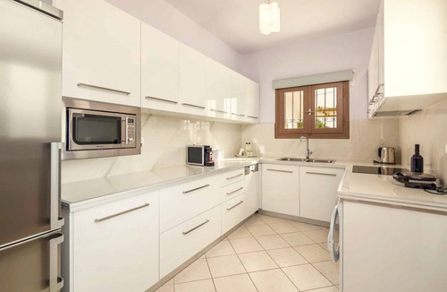Kalpaki Villa | Villa ∙ 5 bedrooms ∙ 10 guests
