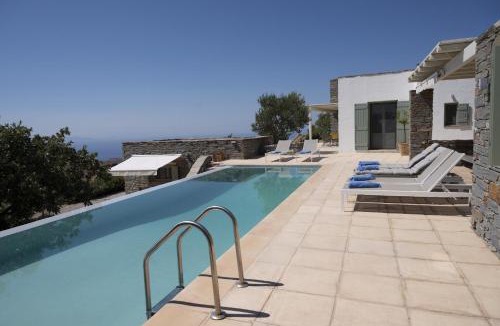 Ioulida Villa | Villa Acorn