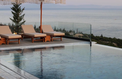 Jala Villa | Villa ACROPOLIS