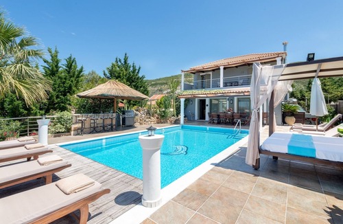 Minia Villa | Villa Afroditi, luxurious 5 bedroom Villa, panoramic views, perfect location