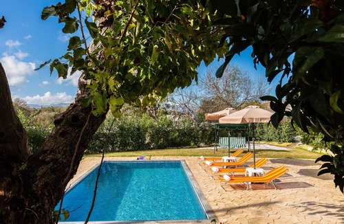 Monopari Villa | Villa Antheon - Three Bedroom Villa with Private Pool