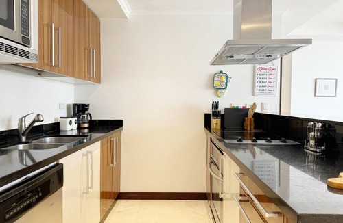 Escazu Apartment | “Villa Armonía: Tu Refugio de Lujo y Confort”