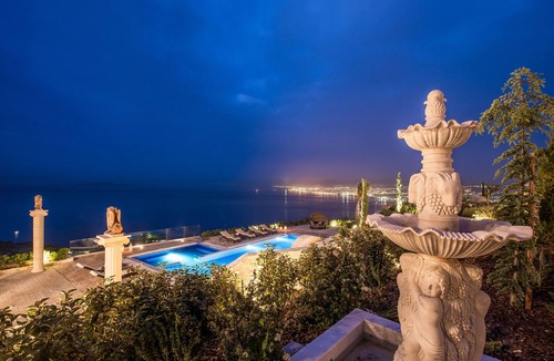 Rodhia Villa | Villa Bella Mare, Wine Dark Sea Villas