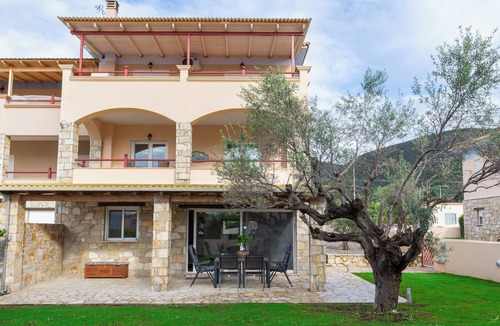 Platanitis Villa | Villa Blu Mare Relax Place in Nafpaktos!