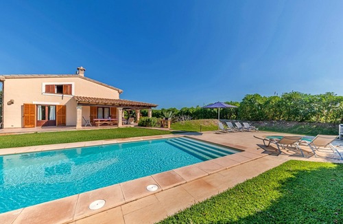 Puerto de Pollensa Villa | Villa Can Lleida Valero for eigth people with pool and jacuzzi
