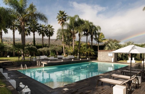 Mascali House | Villa Carlino White