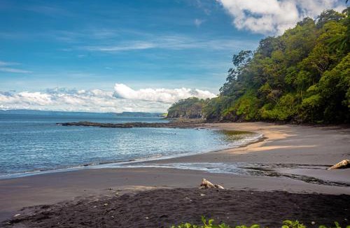 Playa Ocotal House | Villa Cielo - 1BR Studio - with 3 Shared Pools, Beach and Resort Access
