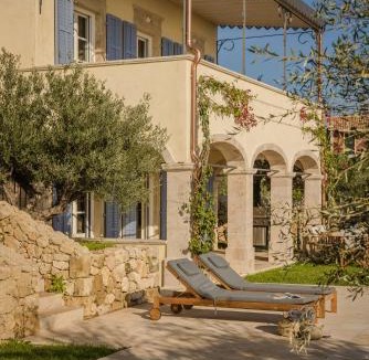 Mavrata Villa | Villa Comi