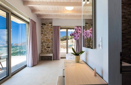 Falassarna Villa | Villa Daphne Private pool, sea view, luxury, BBQ