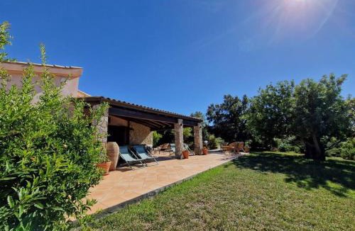 Collesano Villa | Villa del Carrubo a due passi dal mare di Cefalù