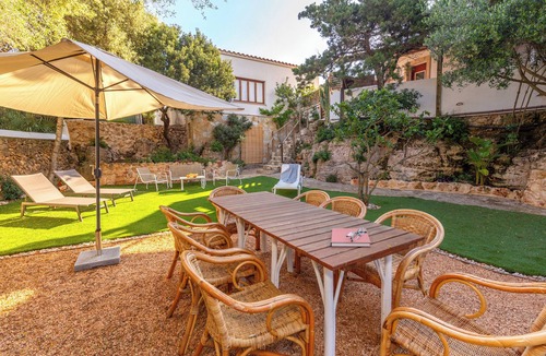 Cales Piques Villa | Villa 'Del Ram' with Mountain View, Wi-Fi and Air Conditioning