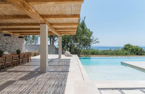 Koukounaries Villa | Villa Delta Skiathos