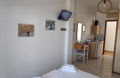 Mpatsi Apartment | Villa Dora Studios