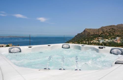 Ravdoucha Villa | Villa Ekphrasis with sea view and jacuzzi